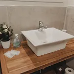 Golden House בית הארחה צ'פאלו